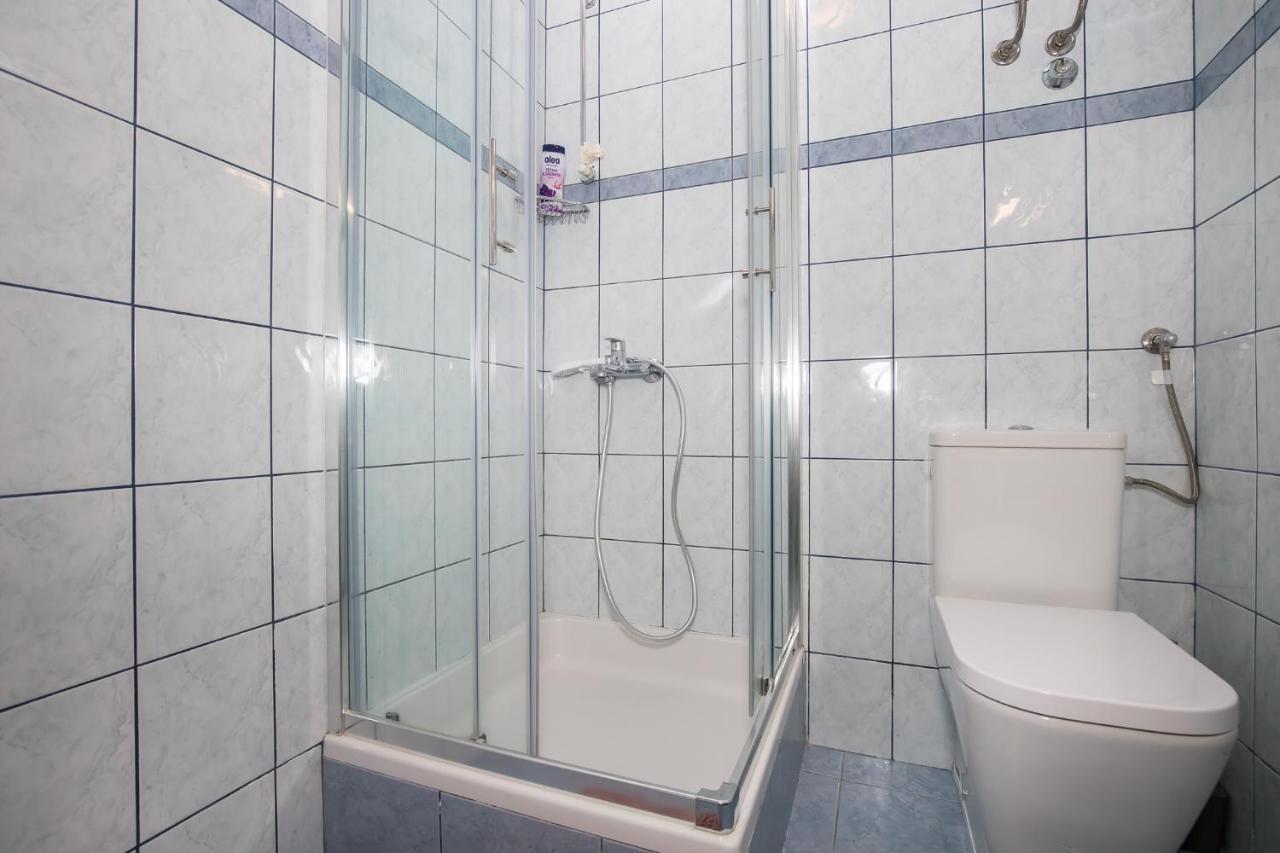 Apartmani Filipic Bol Exterior photo